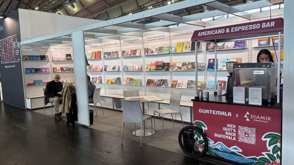 Imagen de la participación guatemalteca en la Feria del Libro de Frankfurt.